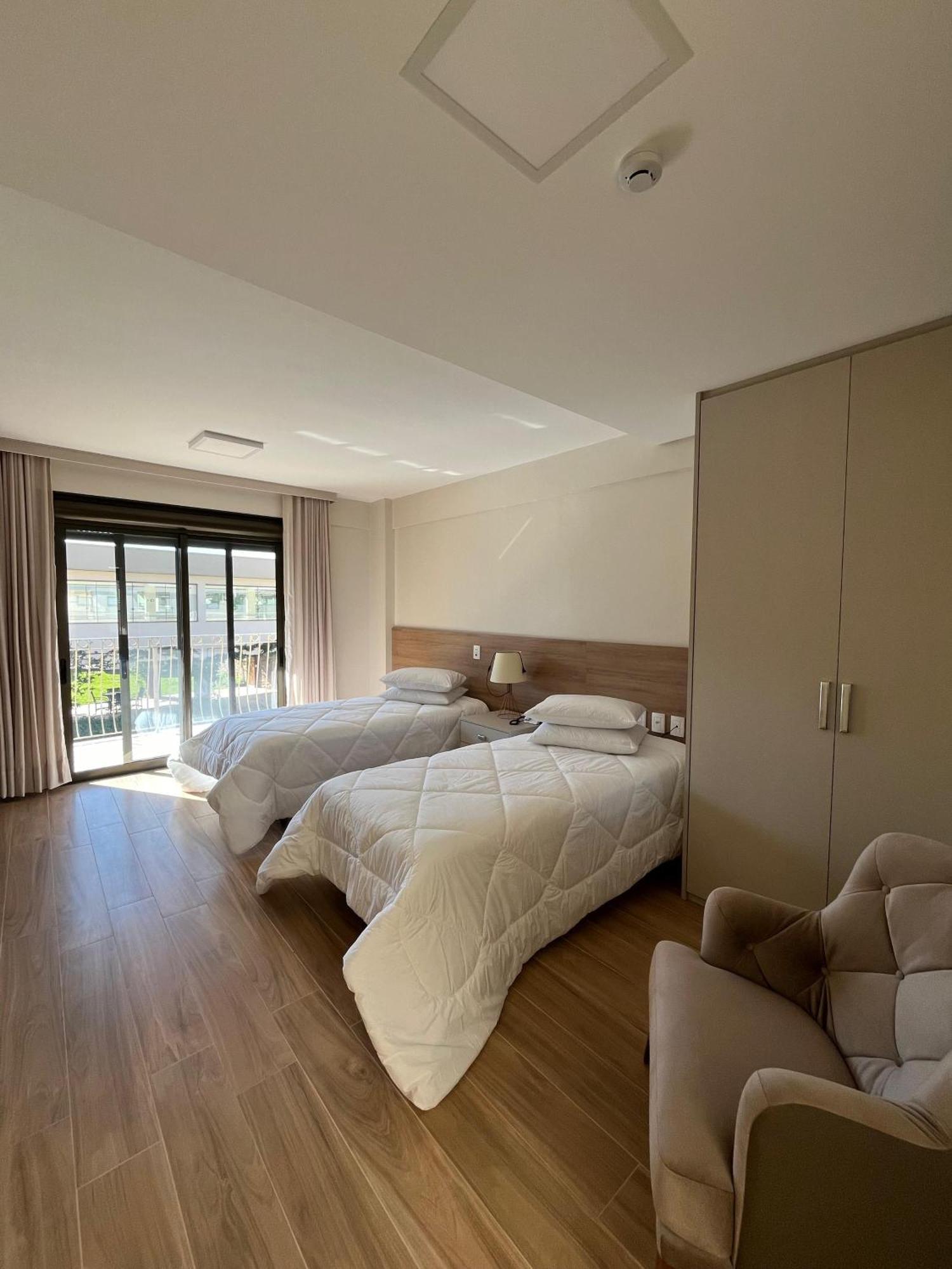 Ville Del Bosco Hotel Sao Marcos Екстер'єр фото