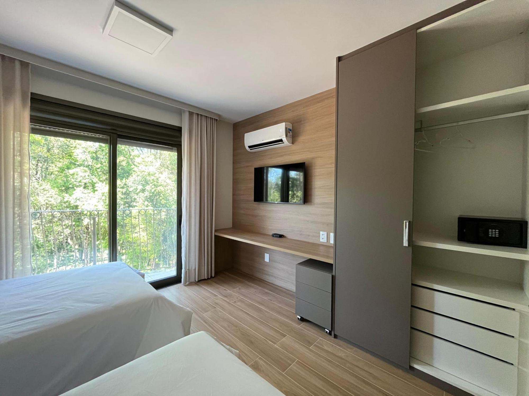 Ville Del Bosco Hotel Sao Marcos Екстер'єр фото